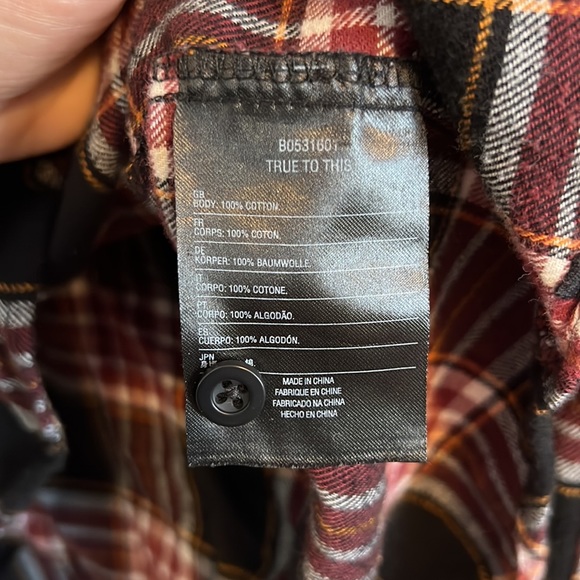 Volcom Plaid Button Down (S) - Picture 4 of 6